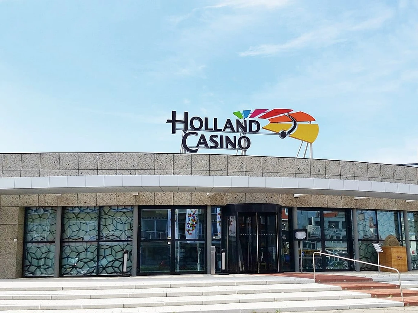 Holland Casino online granted five-year licence extension