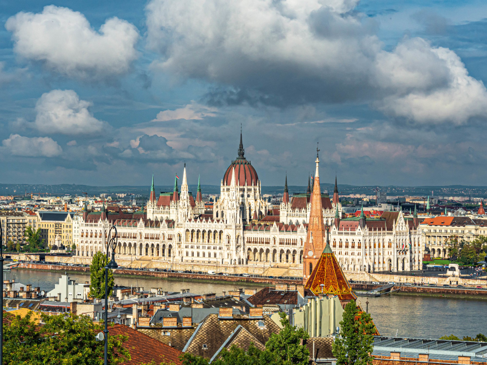 Hungarian Government Contemplates Dissolution of National Gaming Regulator SZTFH